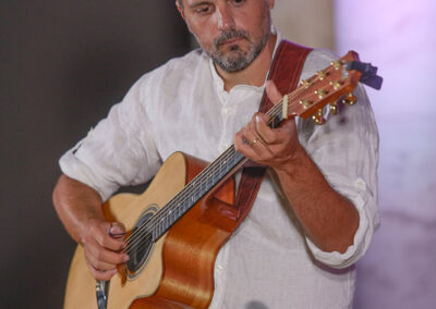 Chitarra fingerstyle 15
