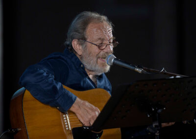 voce canzone autore 33